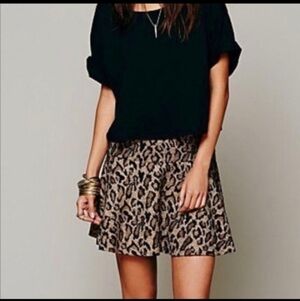 Free people chenille animal print cheetah skater circle mini skirt